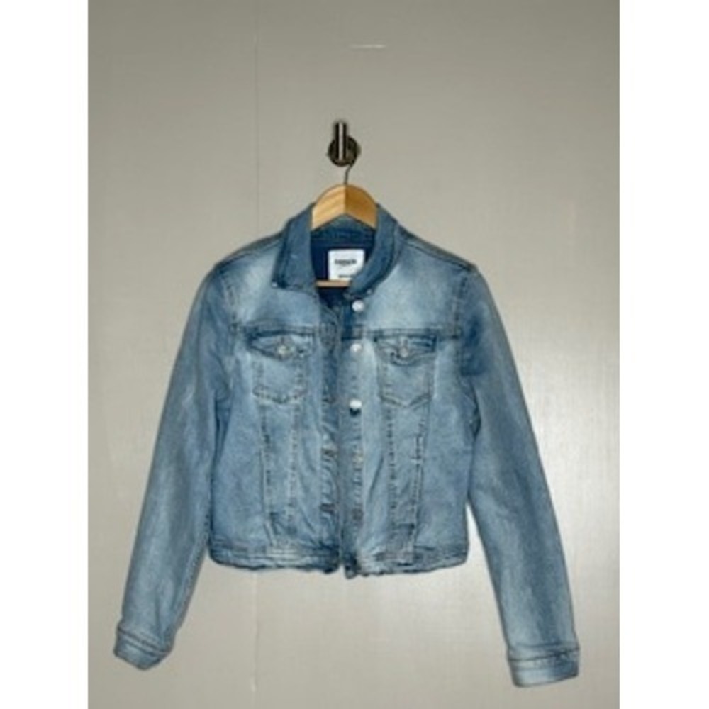 Light Wash Denim Jacket Womens Small Cropped Kensie Y2K Stretch